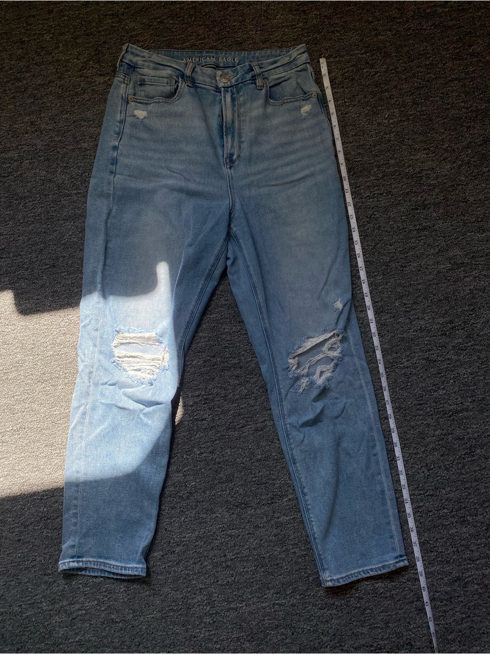 American Eagle Outfitters Light Blue Ripped Boyfriend Jeans